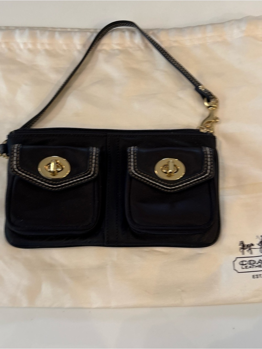 Coach Legacy Signature Wristlet Bag Gallery Black Double Turnlock Pockets Gold